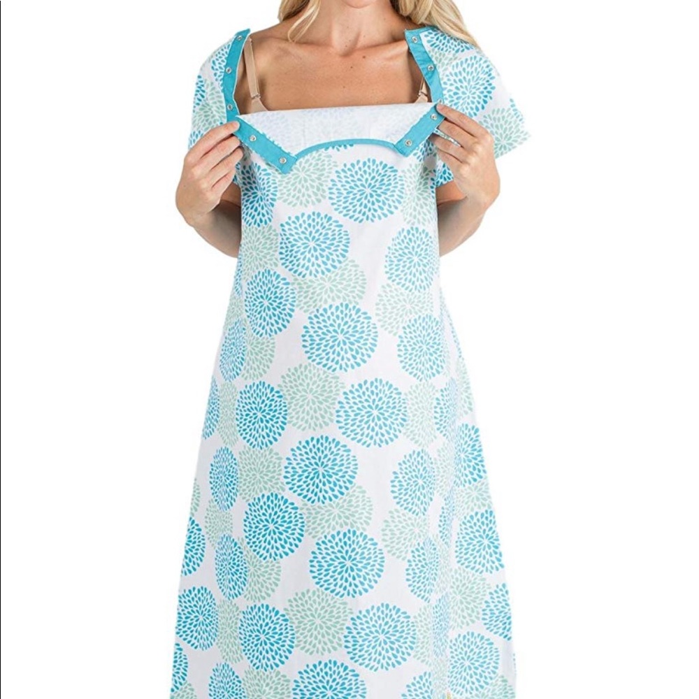 Maternity Delivery Gown View 2